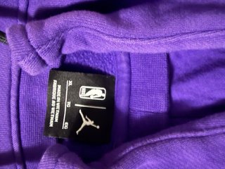 Sudadera Lakers Canguro Nueva Morada/Amarilla