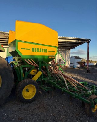 Sembradora GIL 5032