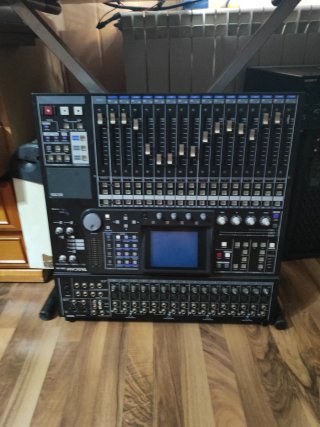 Despiece Mesa Mezcladora Digital Tascam DM-24