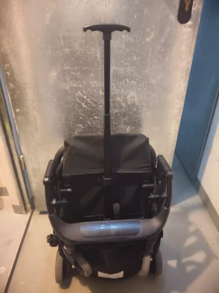 Silla de paseo negra
