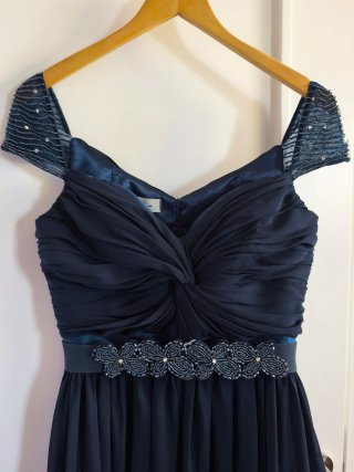 Vestido de fiesta azul marino