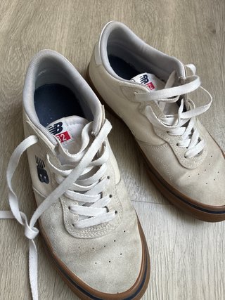 Zapatillas New Balance Beige/Marrón