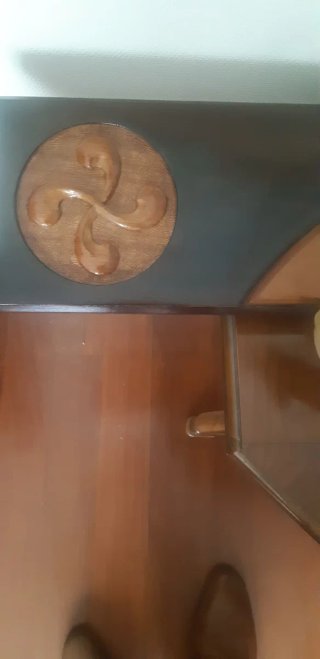 Colgador artesanal cuernos de madera
