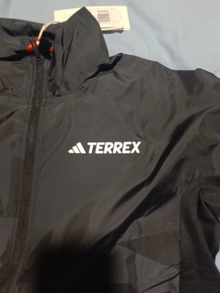 Chaqueta Adidas Terrex Negra