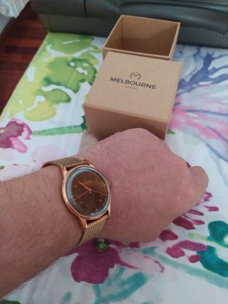Reloj Melbourne Dorado y Gris Nuevo