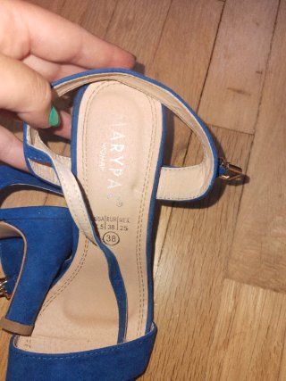Zapatos de tacón azules para mujer
