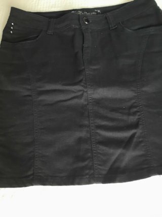 Falda vaquera mini negra Urban Jeans