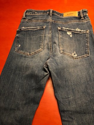 Lote Ropa: 6 Tejanos, 2 Sudaderas, Camisa