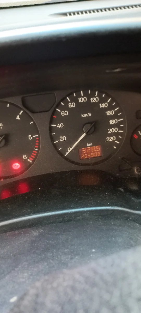 Opel Zafira 2001 - foto 1