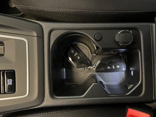 VOLKSWAGEN Golf Style 2.0 TDI 110kW 150CV DSG Variant