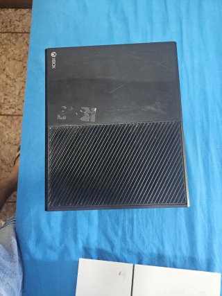 Xbox One y PS4 Blanca