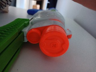 Pistola de agua Nerf Scatter Blast
