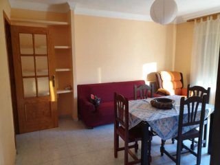 Se alquila habitación en piso compartido
