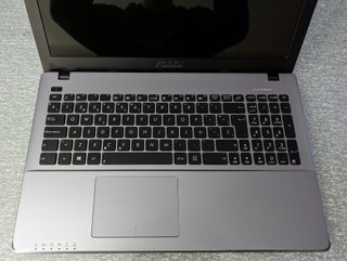 ASUS F550 i7