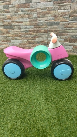 Moto Neo Imaginarium Rosa y Verde