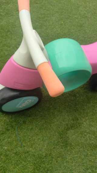 Moto Neo Imaginarium Rosa y Verde