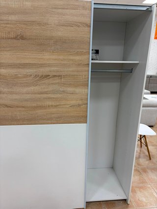 Armario puertas correderas ¡¡Gran almacenaje!!