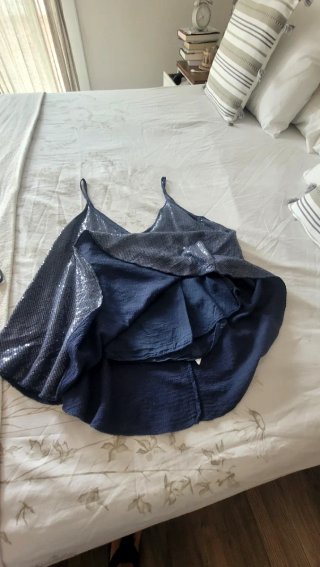 Blusa de tirantes con lentejuelas