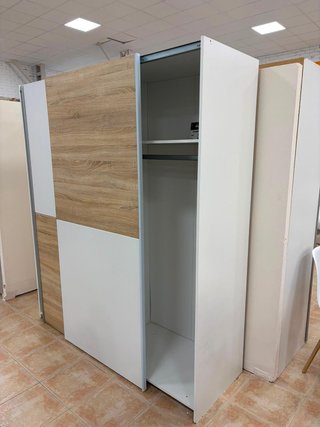 Armario puertas correderas ¡¡Gran almacenaje!!