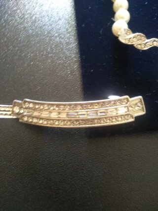 Conjunto de mujer plata y perlas