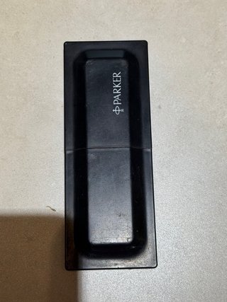 Bolígrafo Parker Dorado