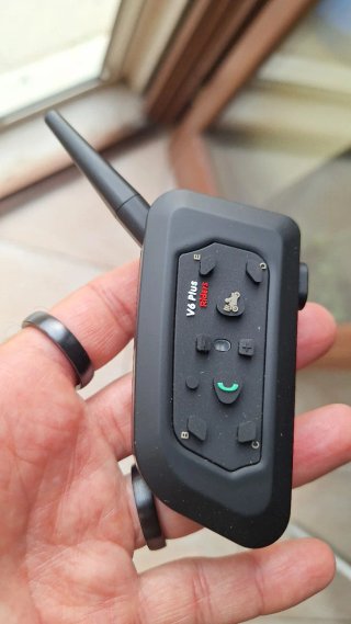 V6 Plus intercomunicante per casco moto bluetooth
