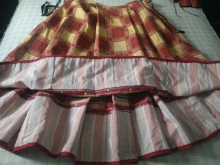 Traje Regional Rojo y Amarillo