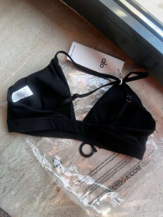 Top Alo Negro Talla S