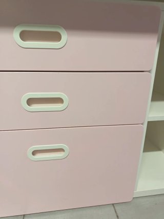Cambiador Ikea Rosa y Blanco