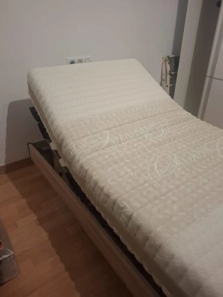 Cama individual articulada URGE!