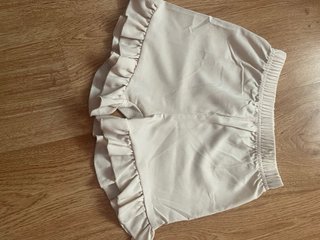 Pantalones cortos de nińa