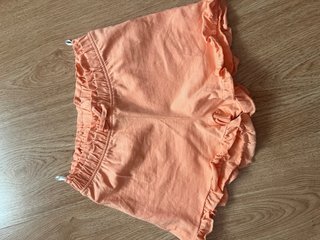 Pantalones cortos de nińa