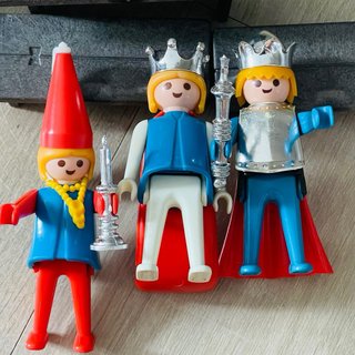 Reyes Medievales Playmobil con muebles y cromados