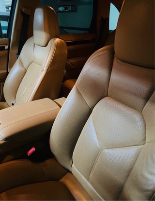 Porsche Cayenne 2011