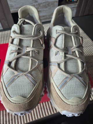 Zapatillas Hugo Boss Beige y Blanco
