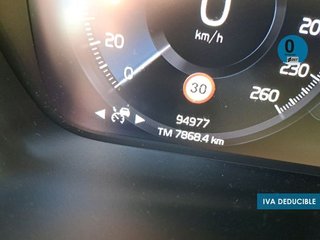 Volvo XC40 T4 Twin Recharge Inscription Expression Auto 155 kW (211 CV)