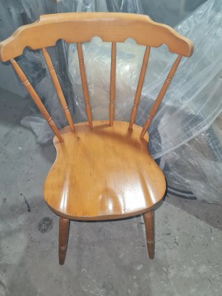 Escritorio y Silla de Pino