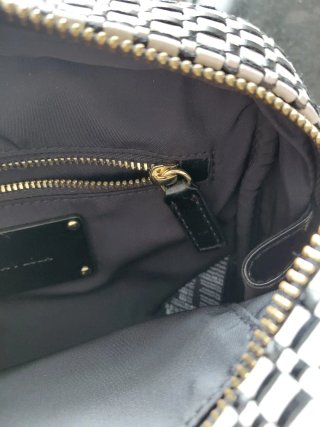 Bolso Bimba y Lola blanco y negro