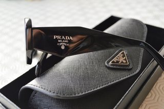 Occhiali da sole Prada neri