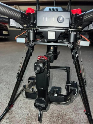 DJI Matrice 600 PRO + Ronin-MX