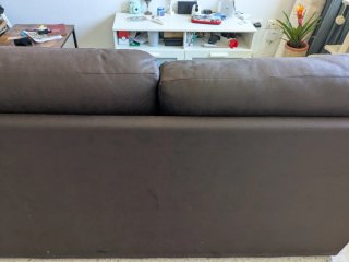 Divano in pelle sintetica marrone