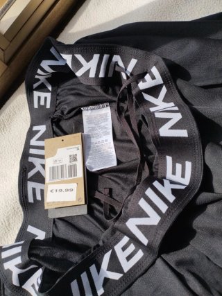 Nike Pantaloncino Dri-Fit 2 Tasche Unisex Nero