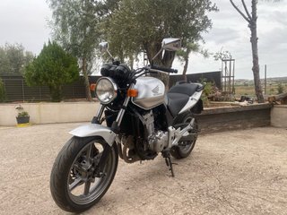 Honda CBF500 Plata
