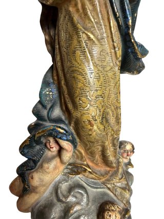 Virgen Inmaculada Arte Olotense Siglo XX. 24 cm.