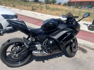 Kawasaki Ninja 650 Negra Gasolina