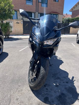 Kawasaki Ninja 650 Negra Gasolina