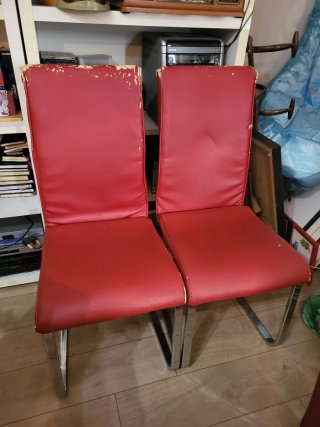 4 Sillas Tapizadas Acero Rojas