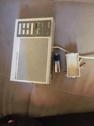 Radio despertador Philips D 3140