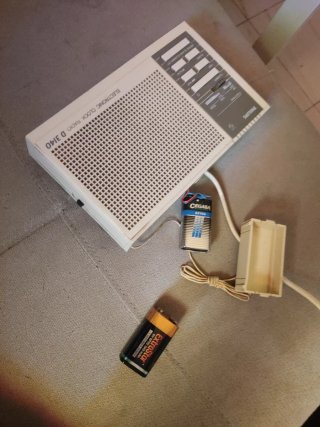Radio despertador Philips D 3140
