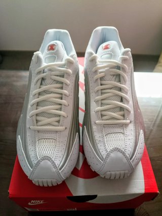 Nike Shox R4 Plata y Blanco